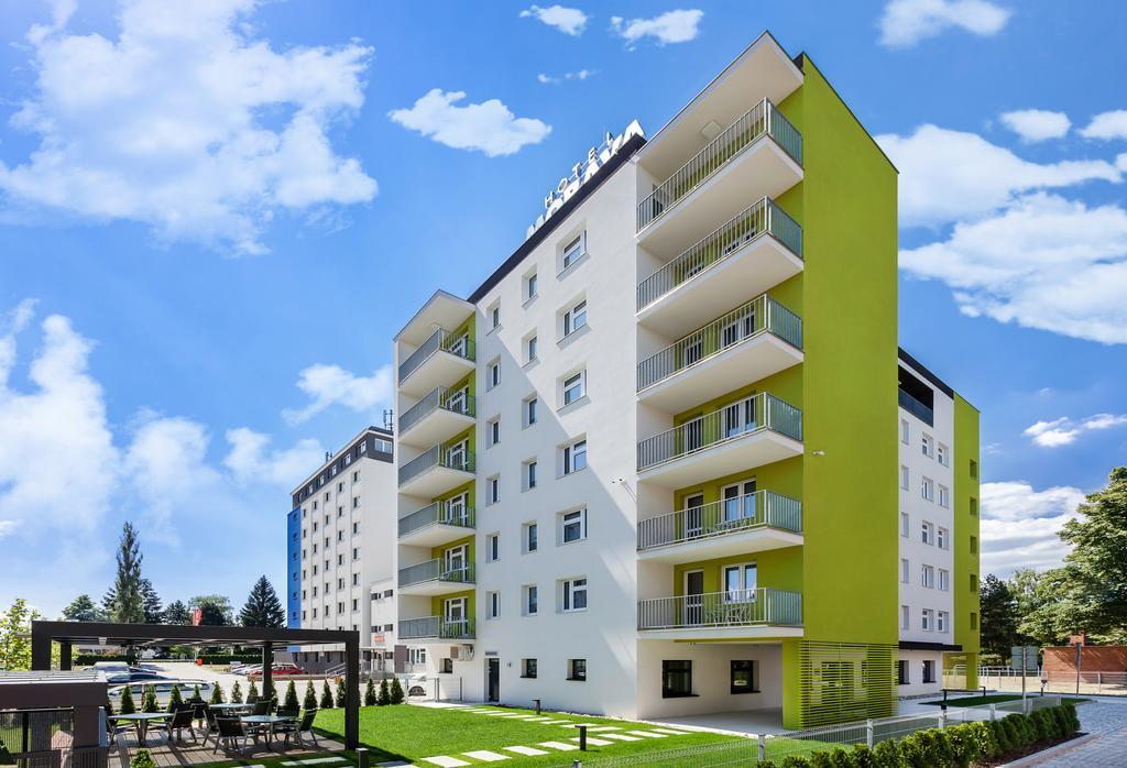 Hotel Morava Отроковице Екстериор снимка